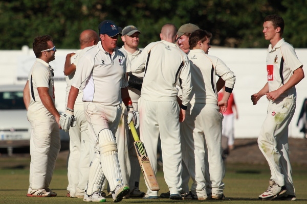 Heywood celebrate an important wicket