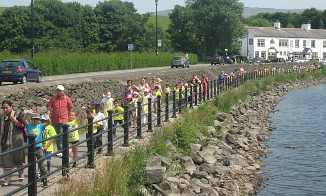 Hamer Primary School walk to Hollingworth Lake - and back 