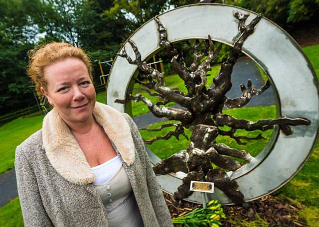 Ann’s daughter Emma spoke movingly about her mother at the unveiling of the wishing tree