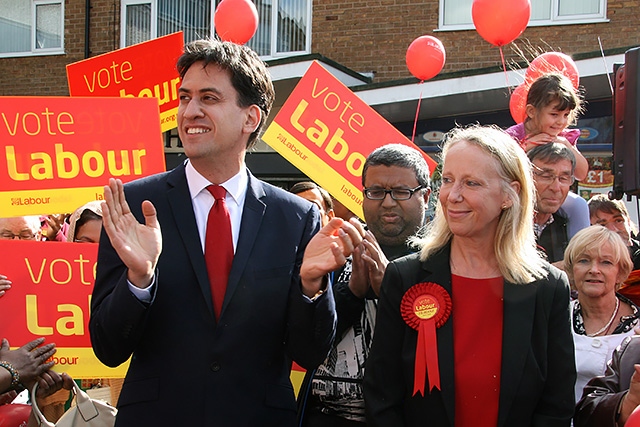 Ed Miliband and Labour candidate Liz McInnes in Middleton