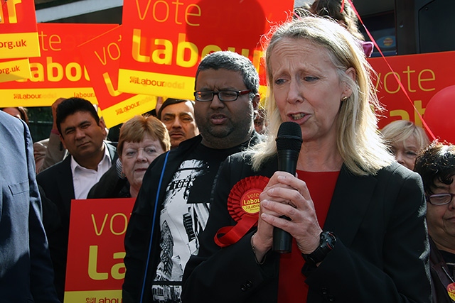 Labour candidate Liz McInnes addresses supporters in Middleton