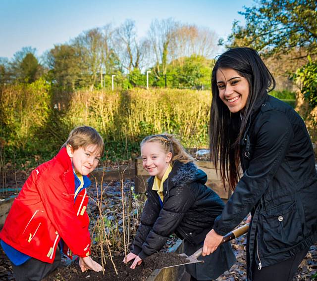 Ellie Heywood (10) Ethan Towers (8) from St. Edwards CE. Primary School, Rochdale and Aneesa Ahmed from Matthew Moss High (16)