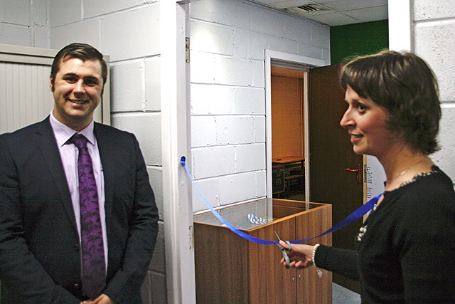 Sarah Jackson cuts the ribbon to officially open the Rochdale Hornets museum