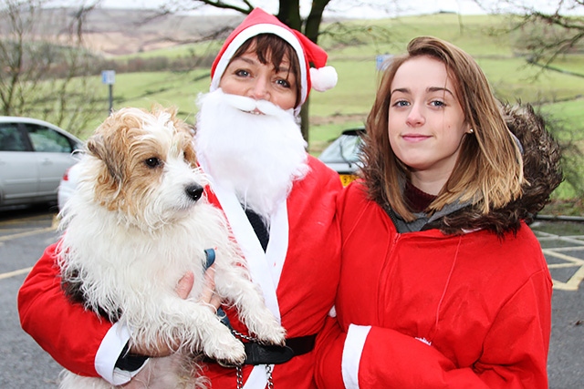 Springhill Hospice Santa Dawdle or Dash<br />Dougie, Lynn and Charlotte Warrington