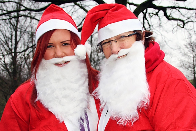 Springhill Hospice Santa Dawdle or Dash<br />Holly Kendall and Rosamund Hayes