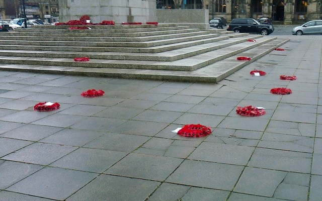 Poppy wreaths scattered at the Cenotaph 