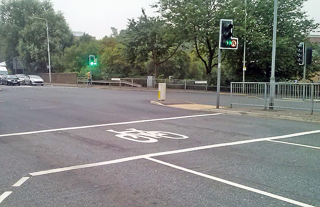 Advanced stop lines for cyclists