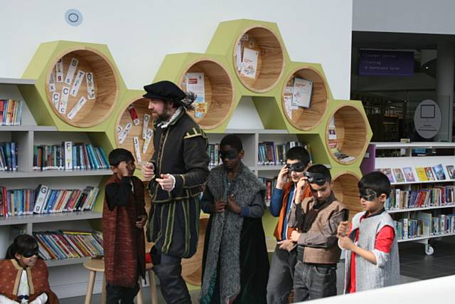 Children from Broadfield Primary School were treated to an interactive performance of Romeo and Juliet by Eden Ballentyne of Stories Alive