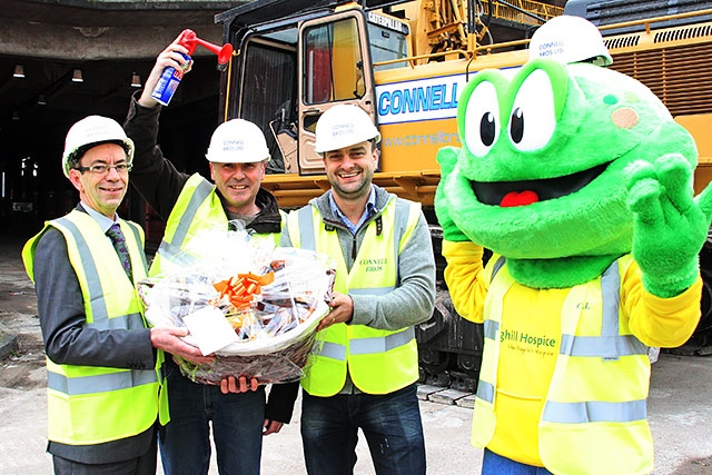 Hamper presentation - Councillor Colin Lambert, David Pauley, Danny Williams and Springy the Hospice mascot