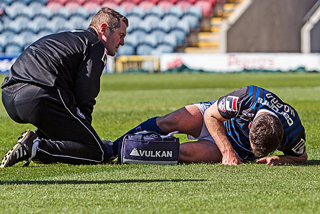 Rochdale v Southend United