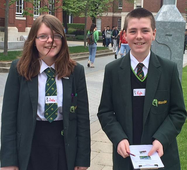 Year 7 pupils from Wardle Academy at the University of Manchester 