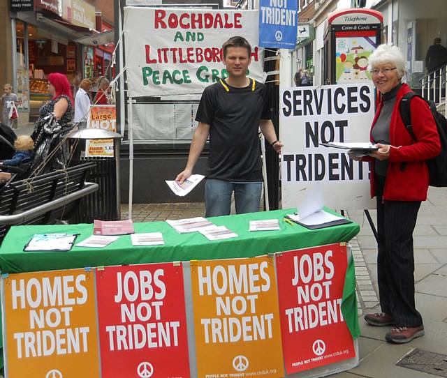 Peace Group says ‘People not Trident: Scrap Britain’s nuclear weapons’ 