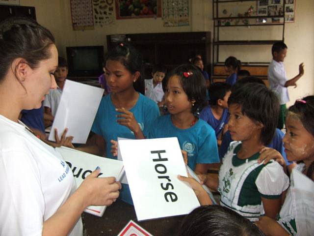 Siddal Moor Ambassadors visit Thailand
