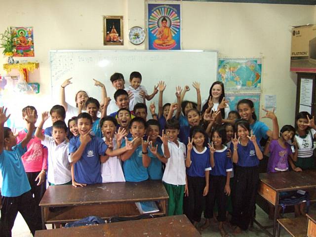 Siddal Moor Ambassadors visit Thailand
