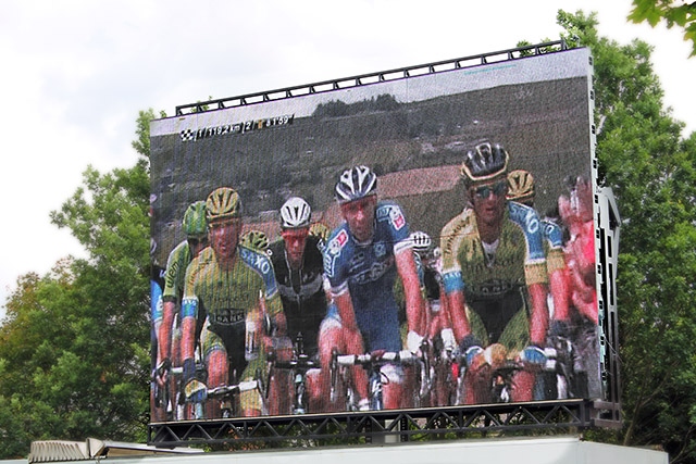 Littleborough celebrates the Tour de France in Hare Hill Park