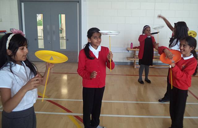 The Hamer year got off to an exciting start with a visit from the Skylight Circus the children and staff loved spinning plates and learning fun balancing acts! 