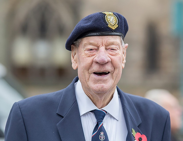 Two minute silence is observed at the Cenotaph to mark Armistice Day