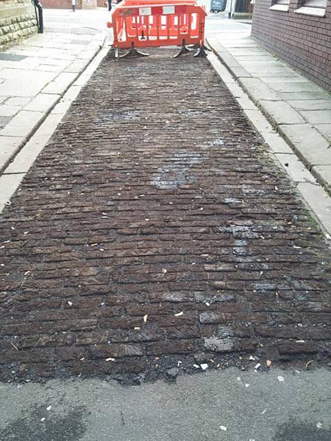 The wooden setts on King Street