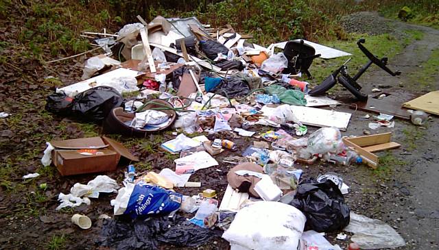 Rubbish dumped in Heywood beauty spot Crimble Croft