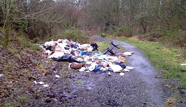 Rubbish dumped in Heywood beauty spot Crimble Croft