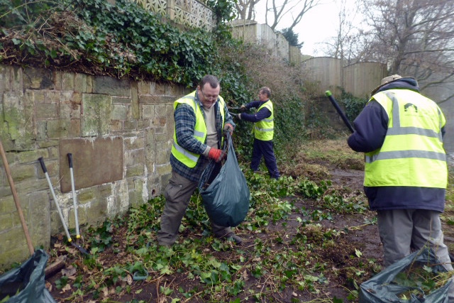 Littleborough Adopt a Canal group volunteer day