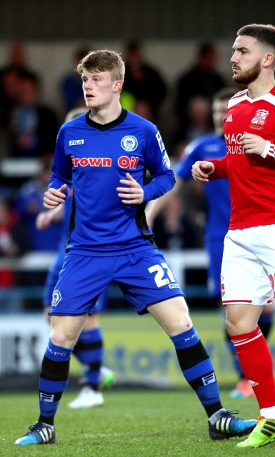 Rochdale v Swindon Town