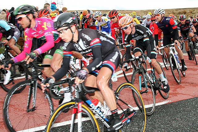 Tour de Yorkshire comes to Littleborough