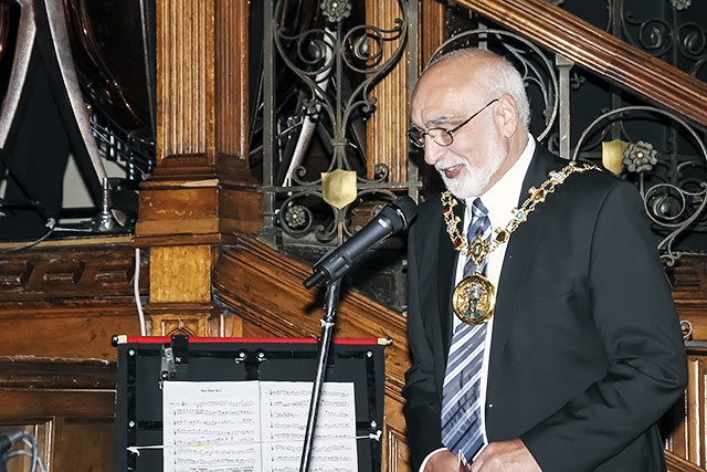 King’s Division Band in concert at Rochdale Town Hall<br /> Mayor Surinder Biant introducing the evening