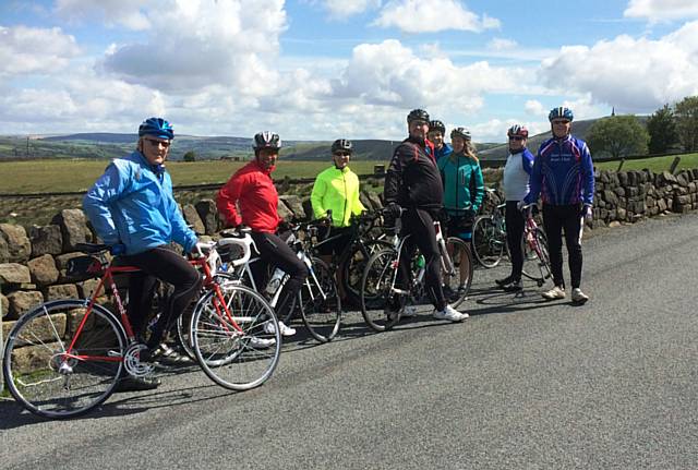 East Lancs beginners group riders near Lumbutts