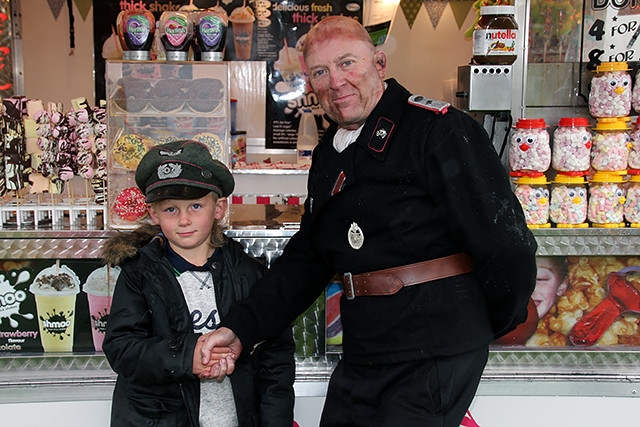 Dalton Hackett with Stephen Lee at the Yesteryear Festival