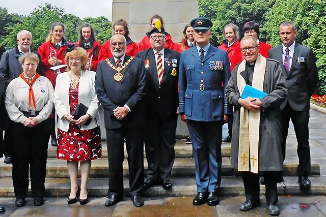 Caen Matthews (back row - far right) at Milnrow Centotaph