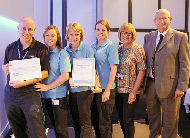 Garry Hodgkinson, Linsie Delaney, Diane Ciapa, Lisa Haywood and Janice Fidler