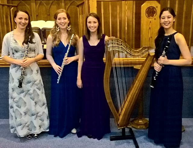 The Vista Wind Trio: Jennifer Dyson (Flute), Beatrice Hubble (Oboe) and Caroline Waddington (Clarinet) with Harpist Elinor Nicholson 