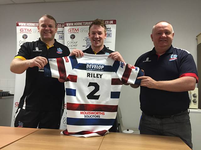 Chris Riley alongside coach Alan Kilshaw and Chairman Mark Wynn