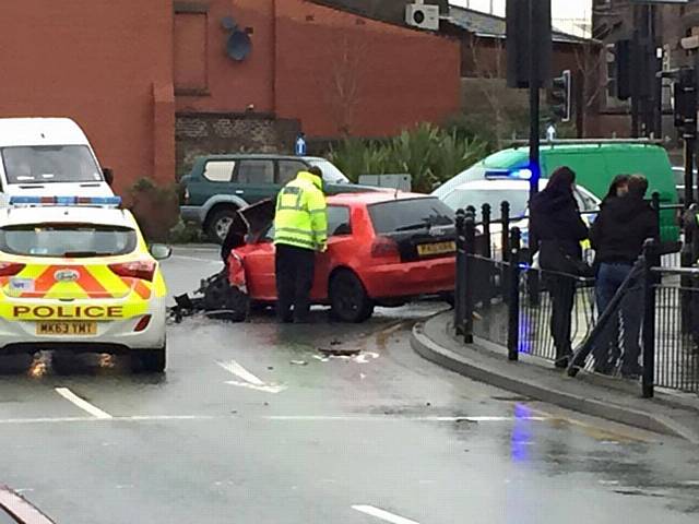 Driver flees scene of accident Oldham Road/Queensway