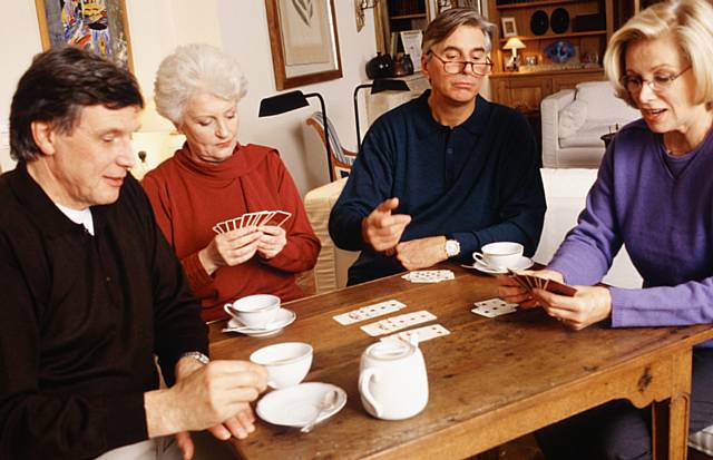 Membership of social/community groups after retirement linked to longer life