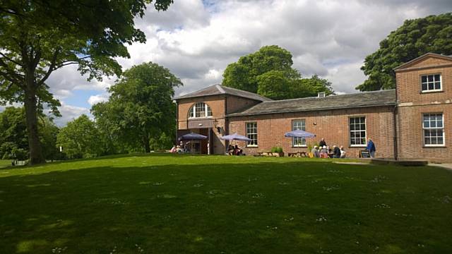 Heaton Park Stables cafe