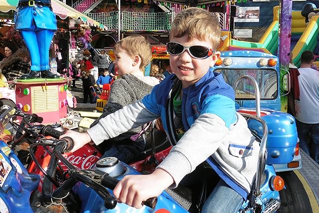 Hollingworth Lake Easter Fun Fair