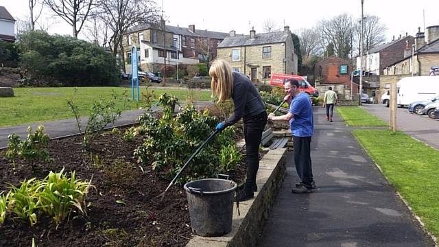 The Friends of Norden Jubilee Park, Green Group prepare the park ready for Spring