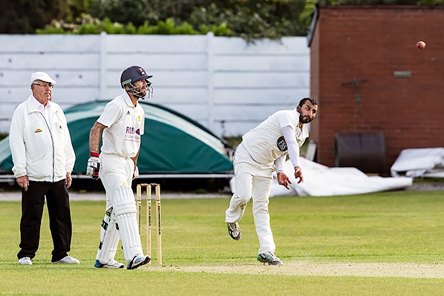 Milnrow CC v Oldham CC - Wood Cup