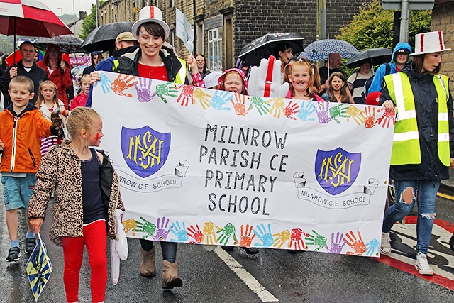 Milnrow Carnival 2016