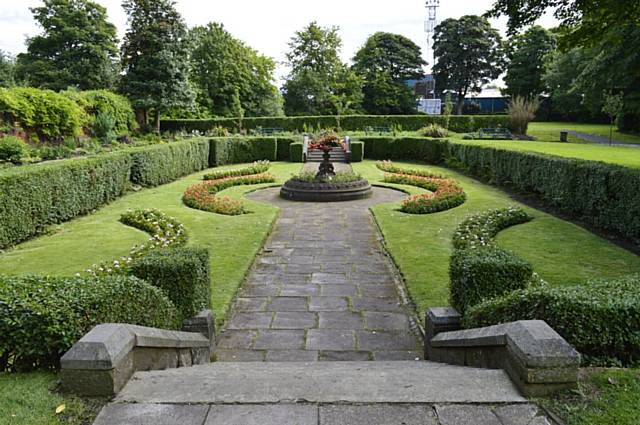 Sunken gardens at Denehurst Park