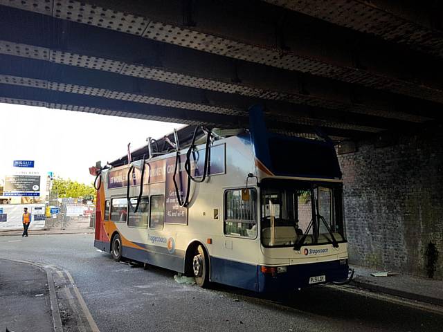 Bus roof ripped off on Joshua Lane, Middleton