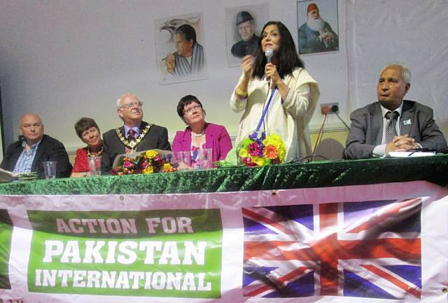 Yasmin Qureshi, MP for Bolton speaking at the Mayor's Charity Dinner