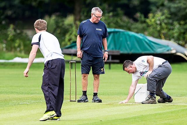 Heywood CC v Glossop CC