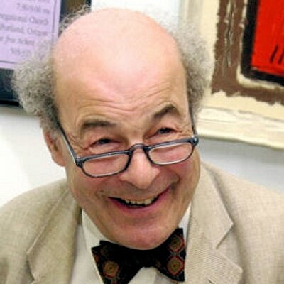 Professor Heinz Wolff, who created the scheme with his colleague, Doctor Gabriella Spinelli