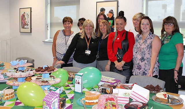 Siddal Moor raise £250 for Macmillan