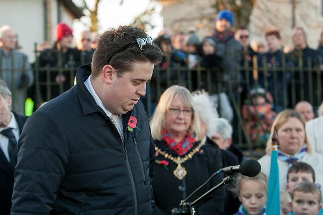 Wardle Remembrance Sunday