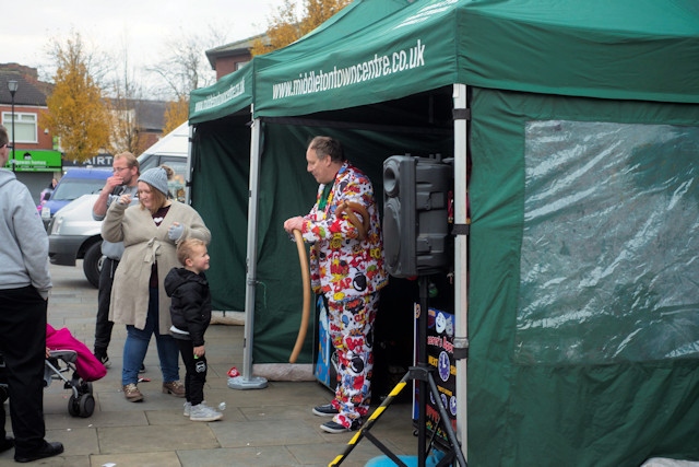 Middleton Christmas Lights Switch On