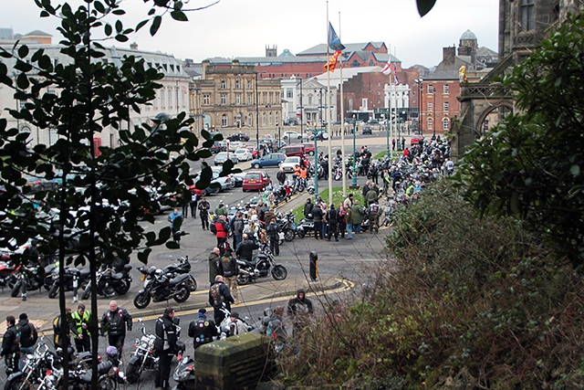 Hundreds turn out to honour Lance Corporal Scott Hetherington